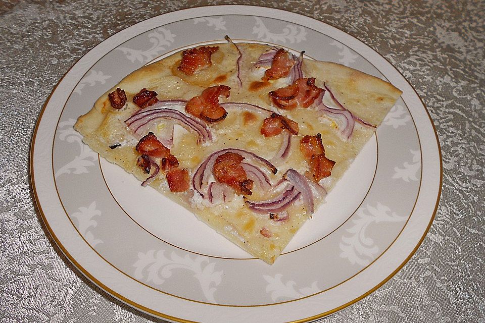 Elsässer Flammkuchen