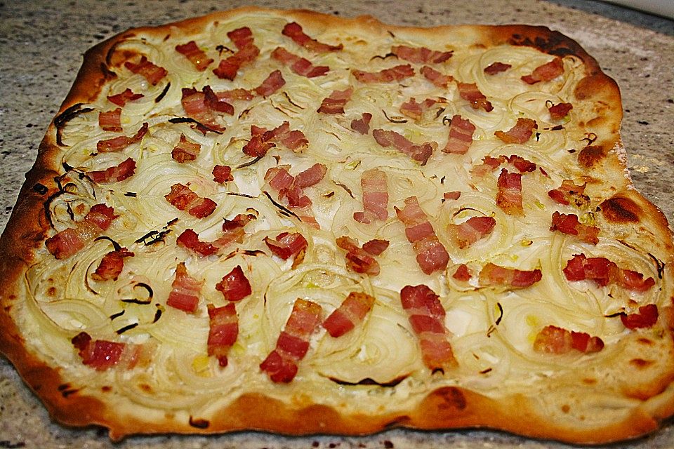 Elsässer Flammkuchen