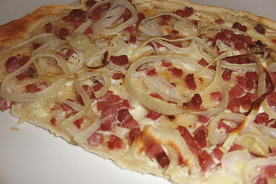 Elsässer Flammkuchen