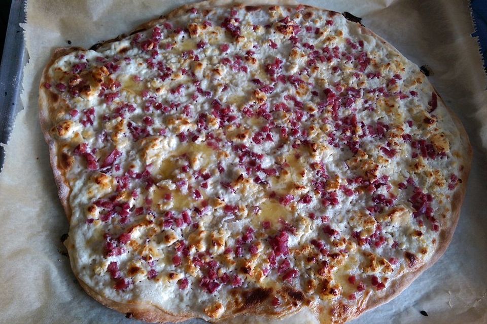 Elsässer Flammkuchen