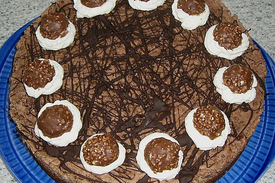 Feine Rocher - Torte