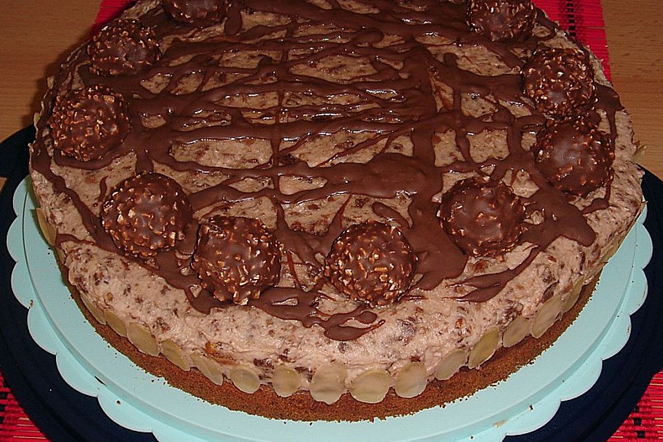 Feine Rocher - Torte