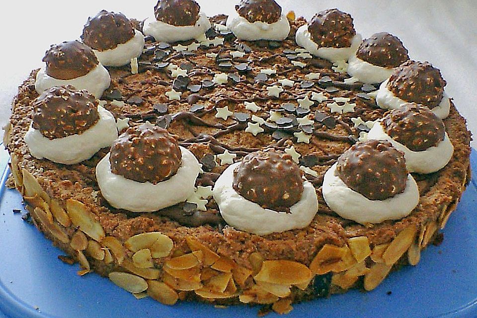 Feine Rocher - Torte