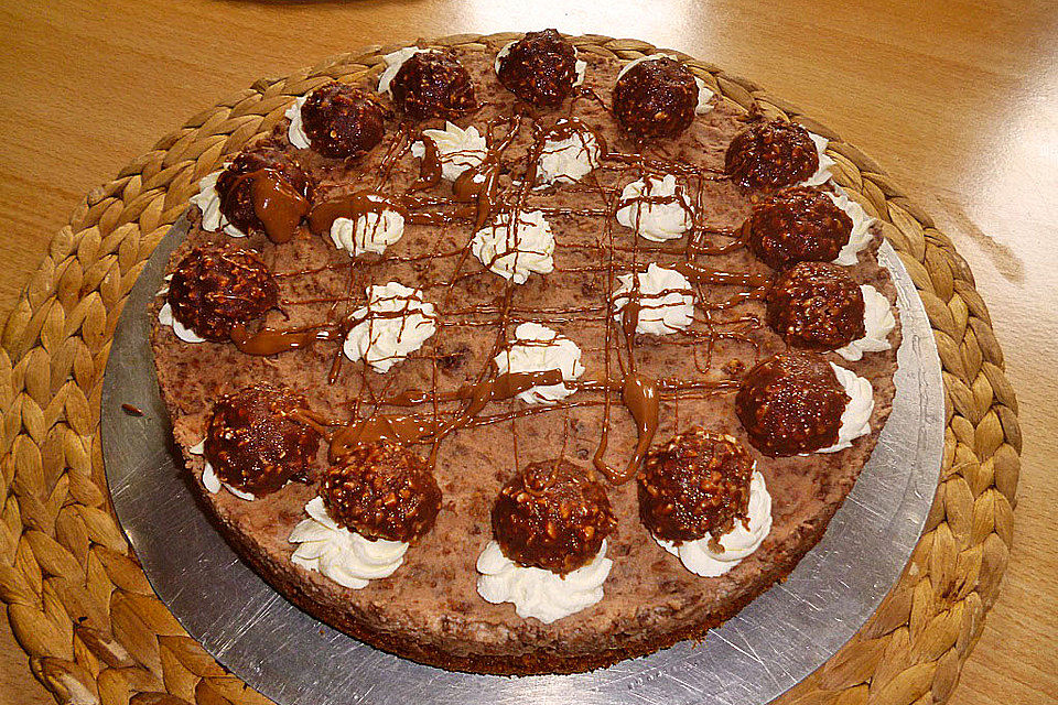 Feine Rocher - Torte