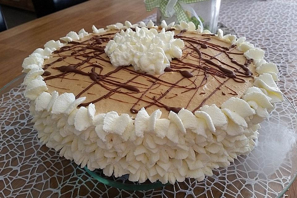 Karamellcremetorte