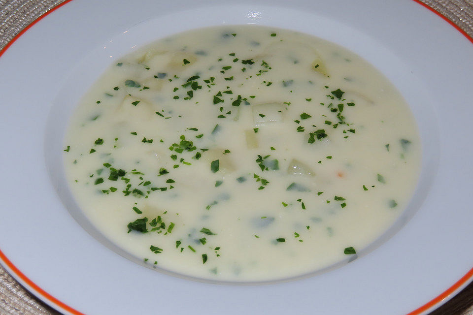 Kohlrabisuppe mit Gorgonzola