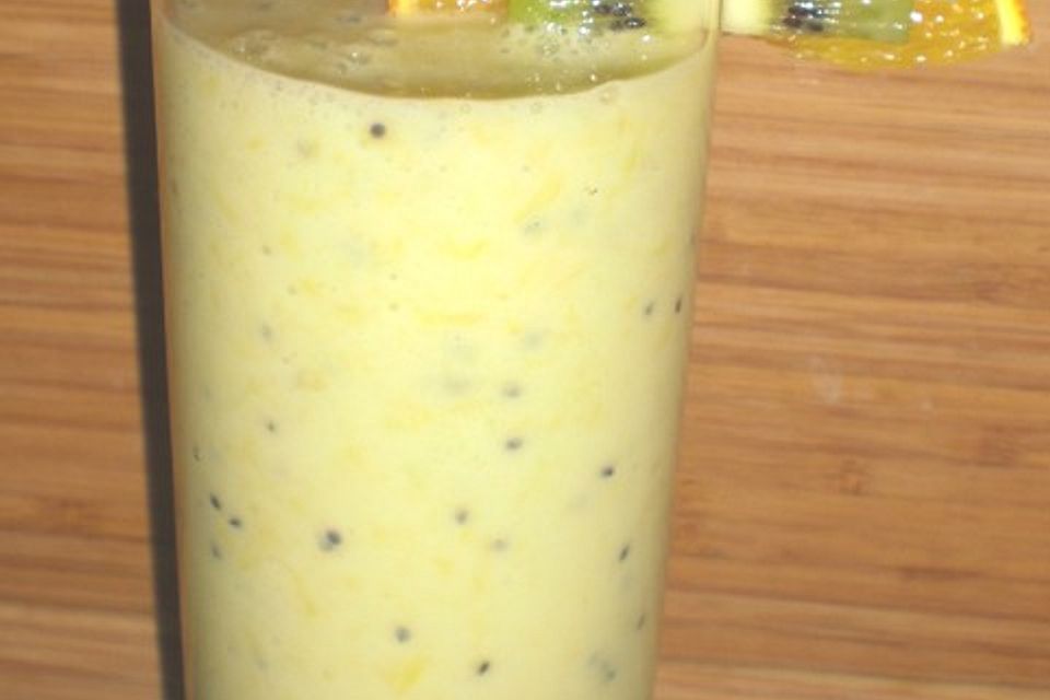 Orangen-Kiwi Smoothie