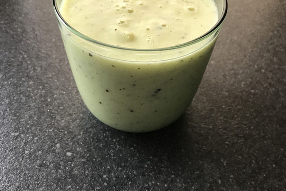 Orangen-Kiwi Smoothie