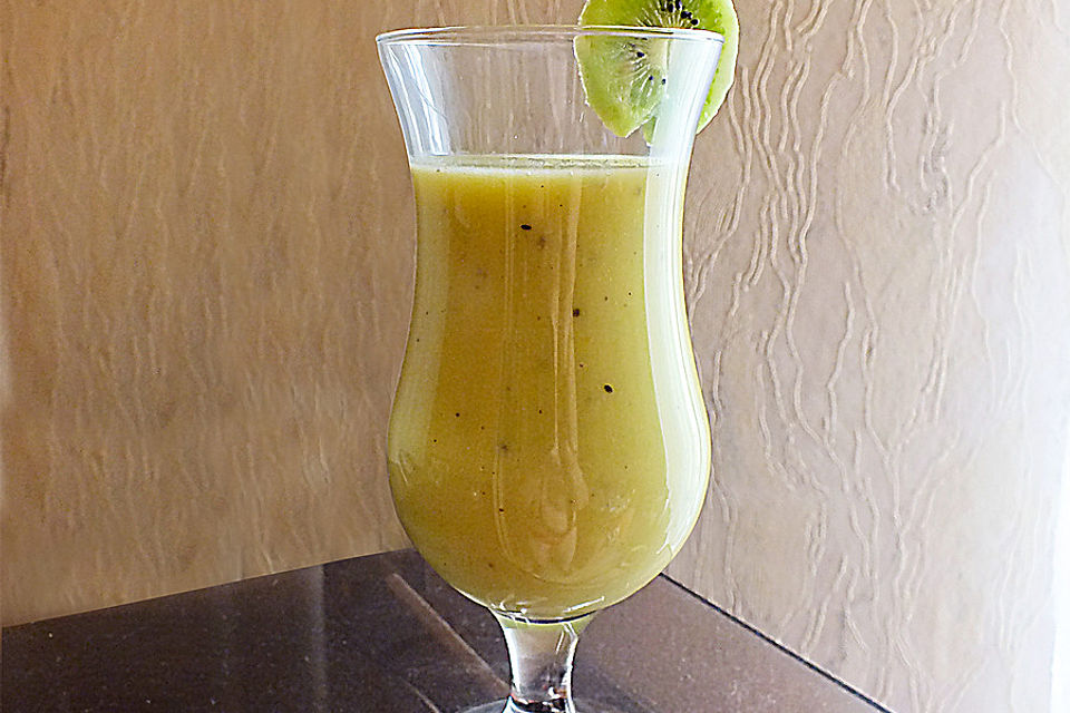 Orangen-Kiwi Smoothie