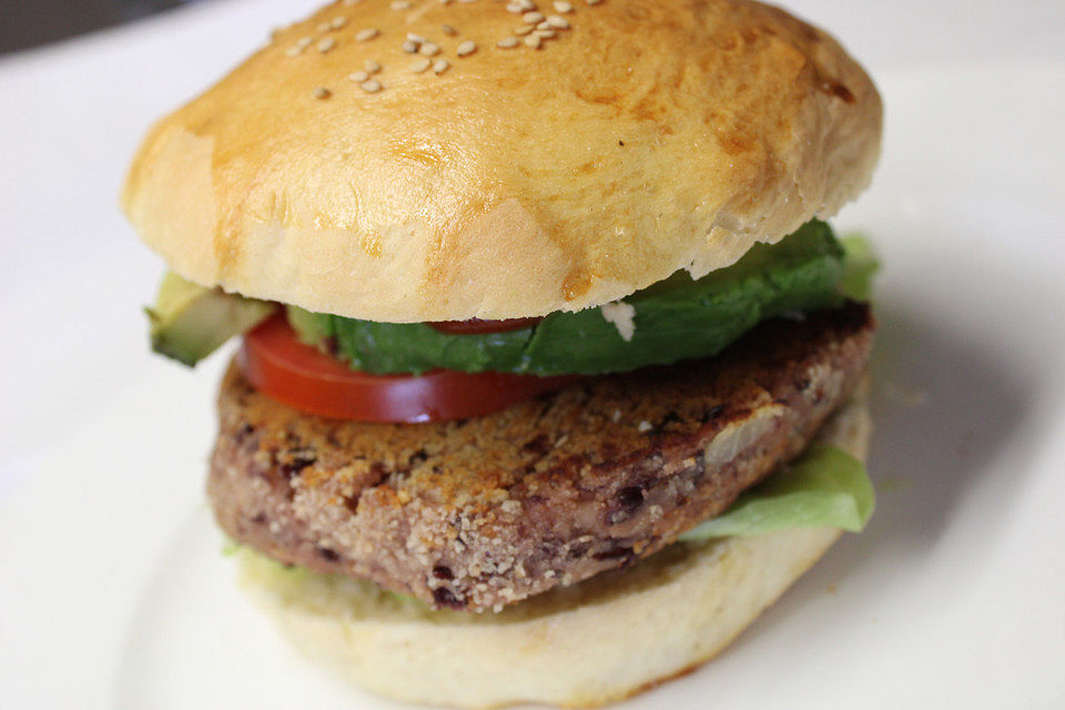 Vegetarische Bratlinge mit Kidneybohnen