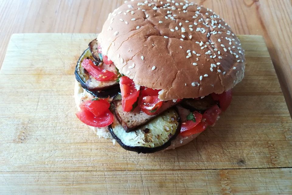 Räuchertofu-Burger