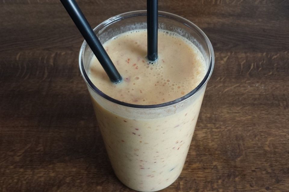 Nektarinen-Bananen-Smoothie