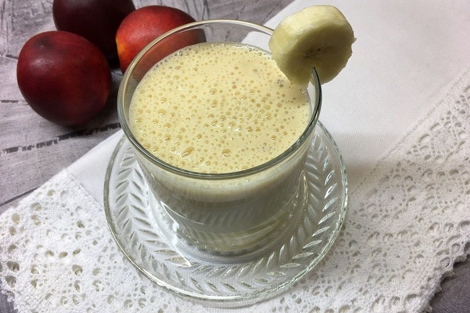 Nektarinen-Bananen-Smoothie