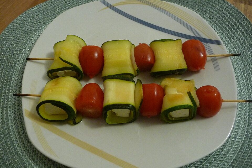 Zucchini-Spieße vom Grill