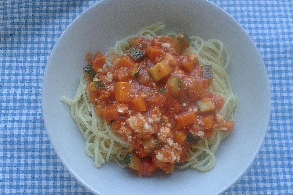 Spaghetti mit Gemüsebolognese