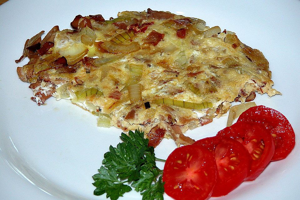 Speck-Zwiebel-Käse-Omelett