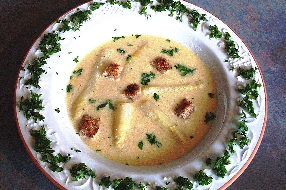 Spargelcremesuppe