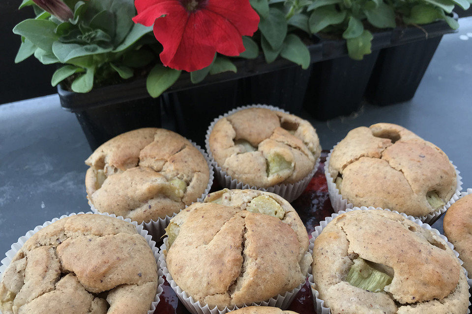 Vegane Rhabarbermuffins