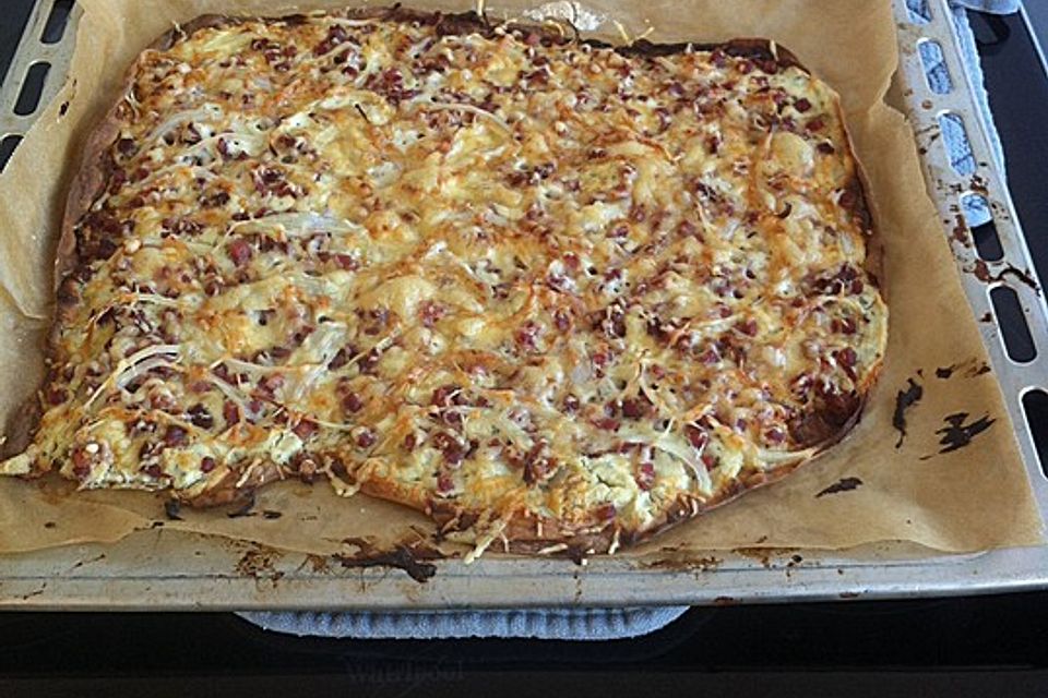 "Flammkuchen" nach Elsässer Art