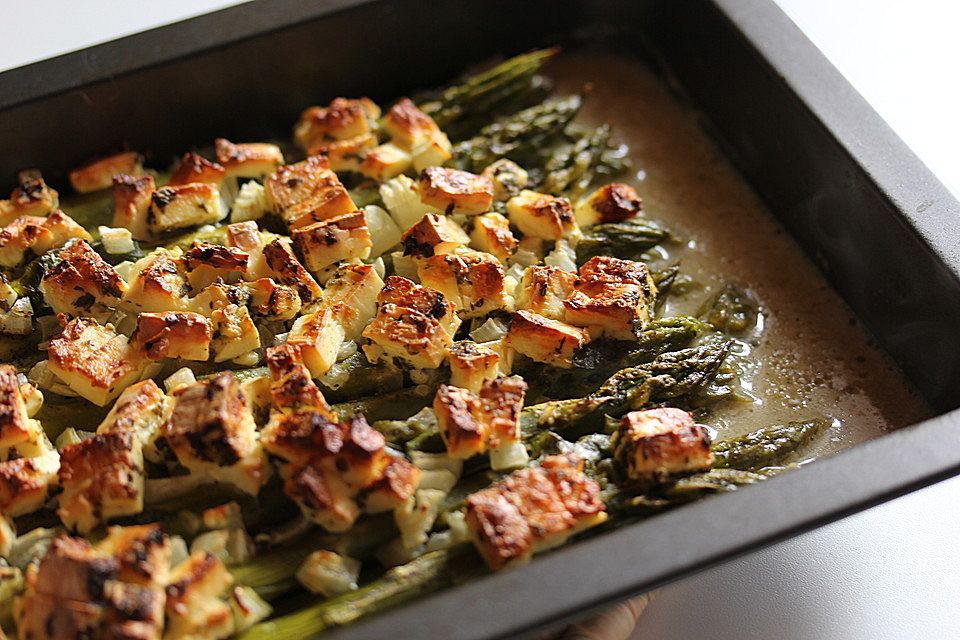 Gebackener Spargel mit Feta