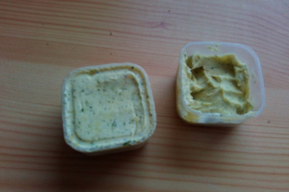 Kräuterbutter