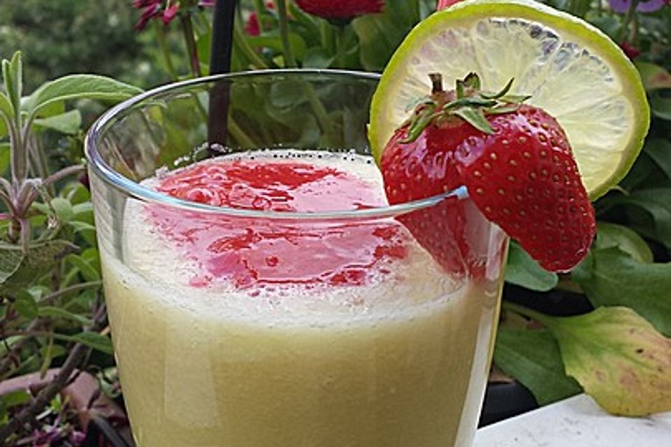 Melonen-Orangen-Erdbeersmoothie