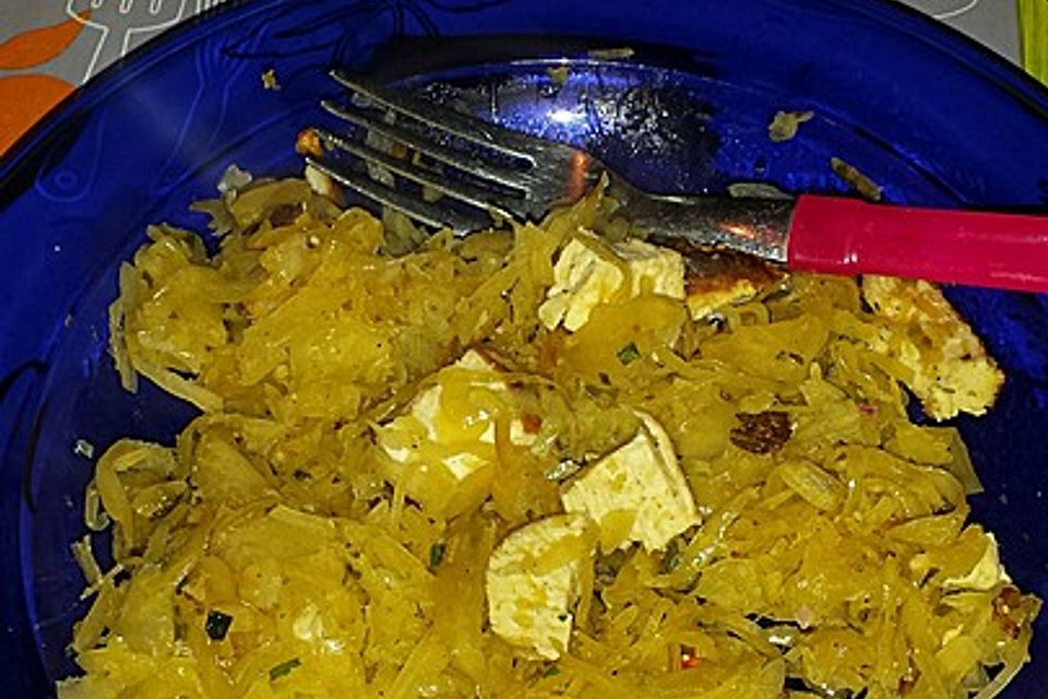 Krümeltigers Sauerkraut-Hühnchen-Pfanne