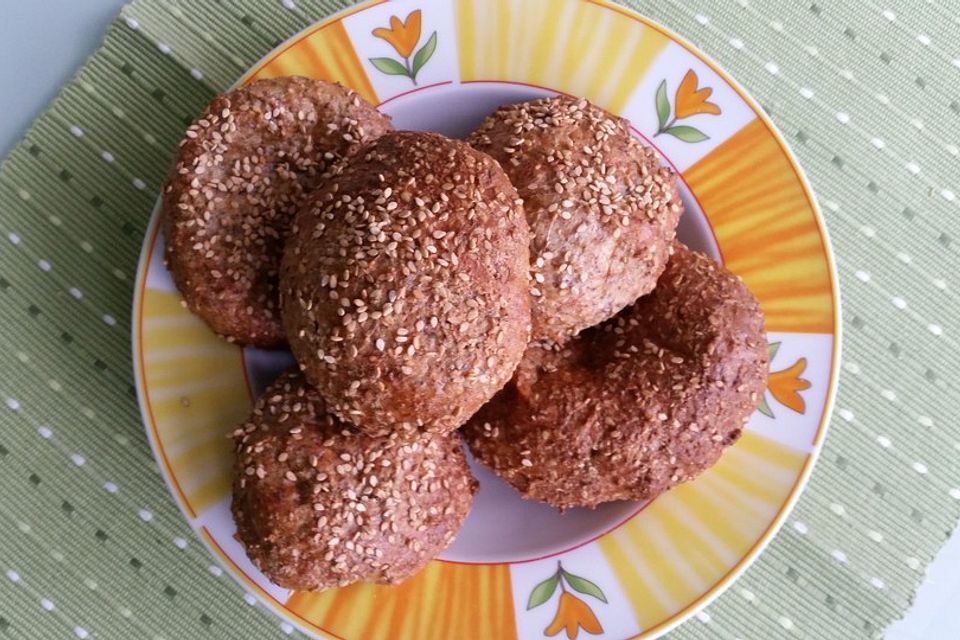 Chia-Floh-Eiweiß-Brötchen