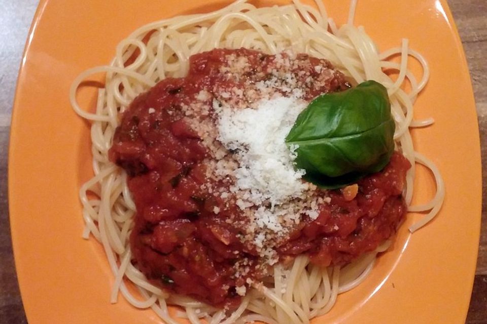 Spaghetti alla napoletana