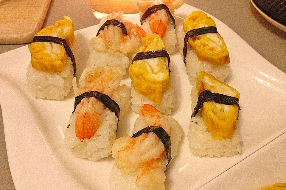 Nigiri - Sushi mit Garnelen