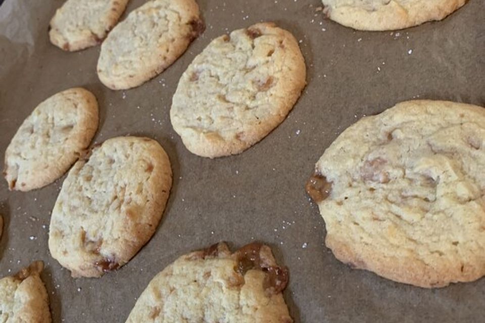 Salted Caramel Cookies