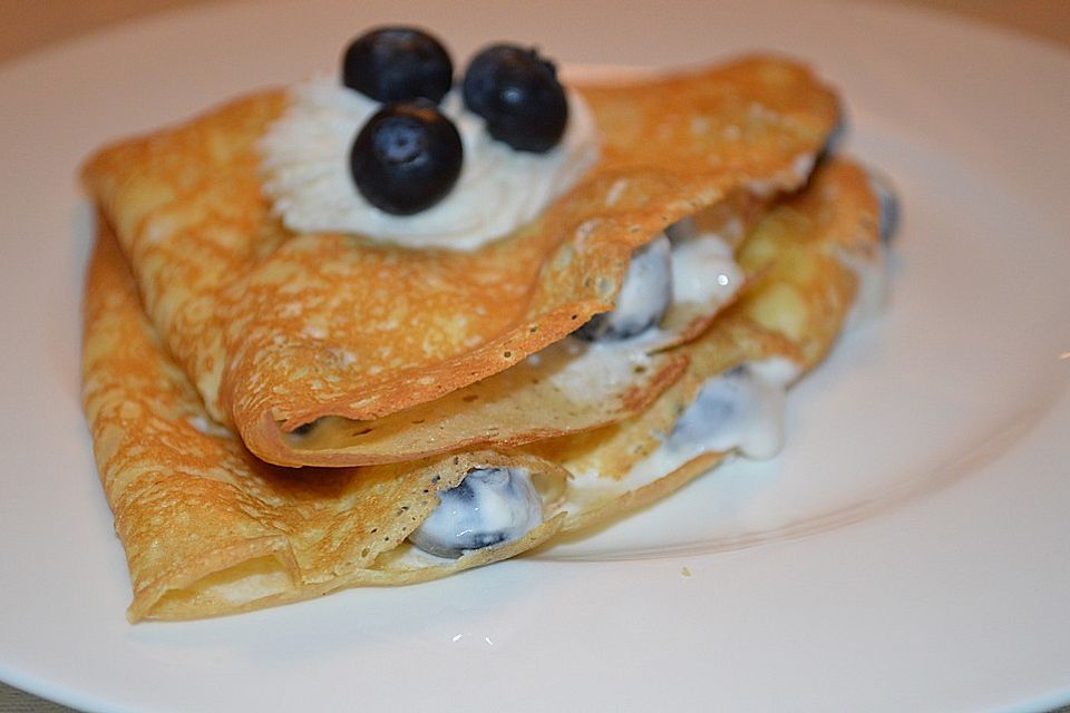 Palatschinken mit Topfen-Bananencreme