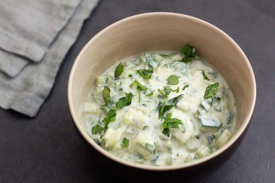 Gurken-Raita