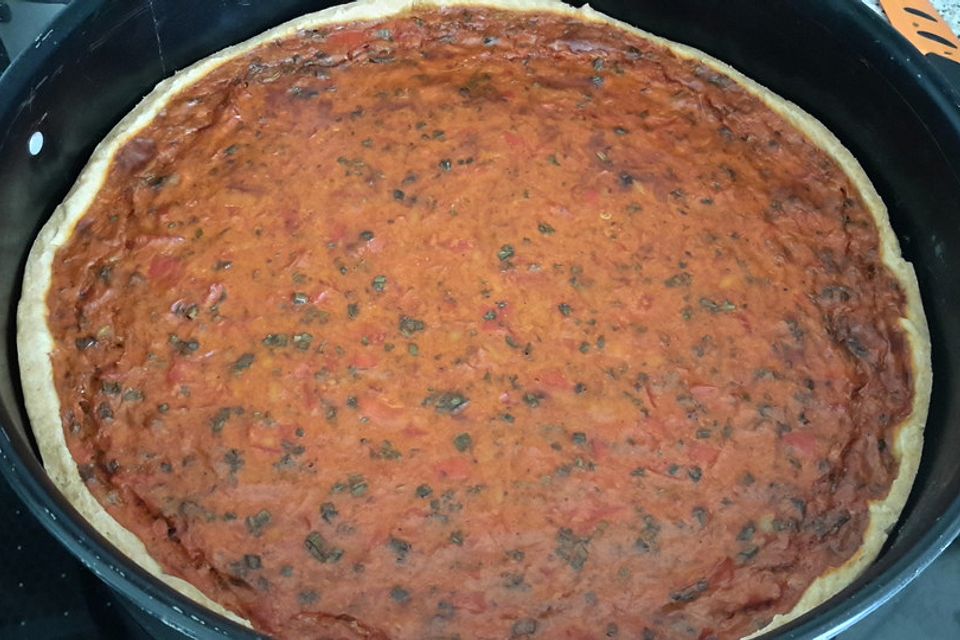 Vegetarische Paprika-Zwiebel-Quiche