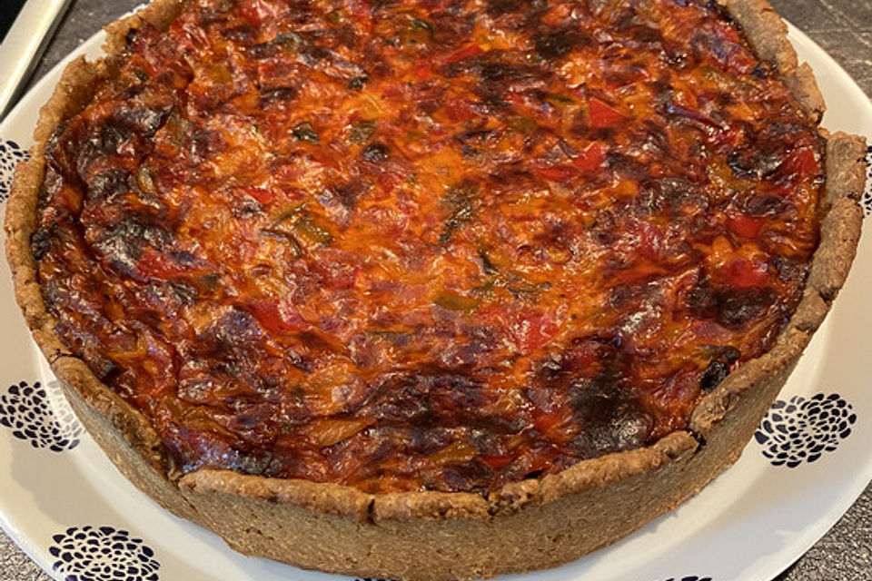 Vegetarische Paprika-Zwiebel-Quiche