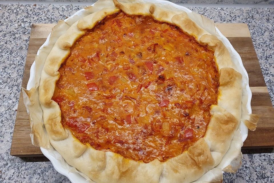 Vegetarische Paprika-Zwiebel-Quiche