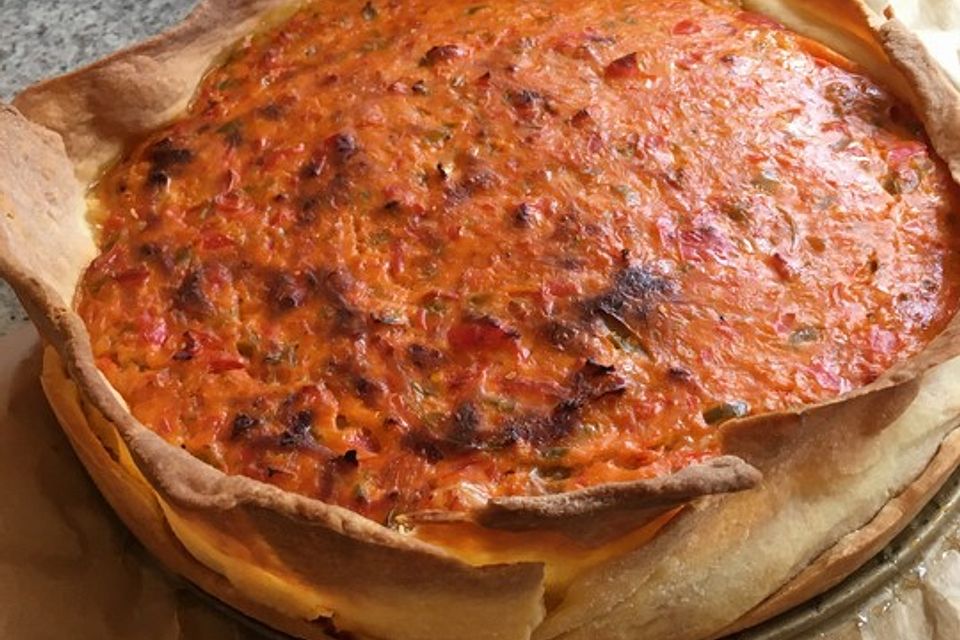 Vegetarische Paprika-Zwiebel-Quiche