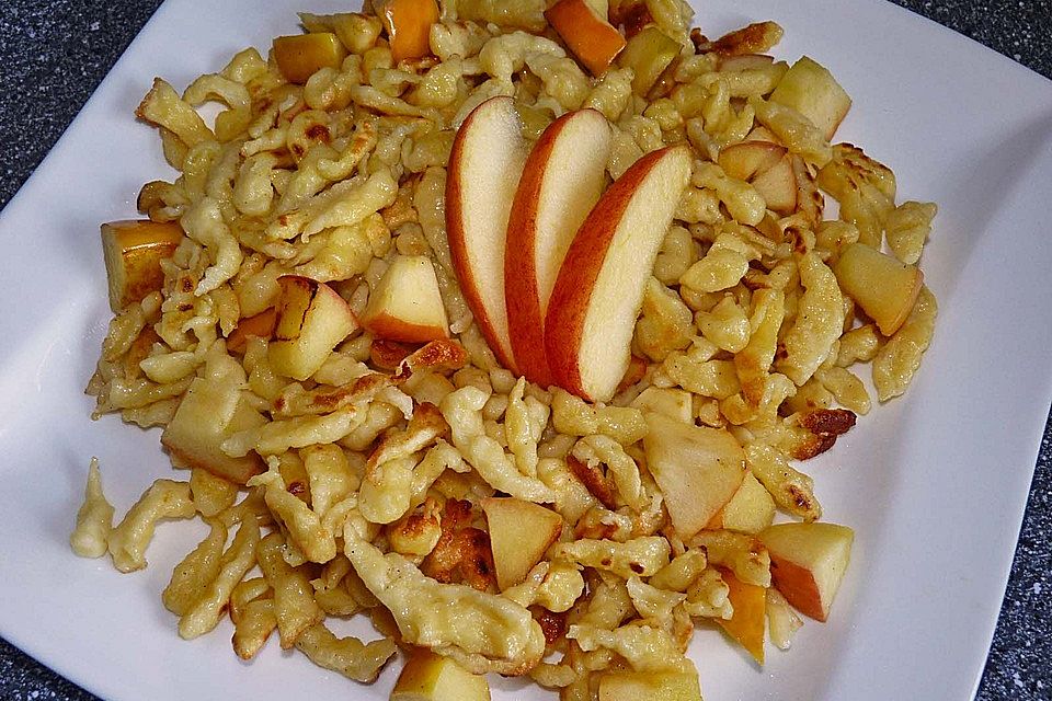 Apfelspätzle