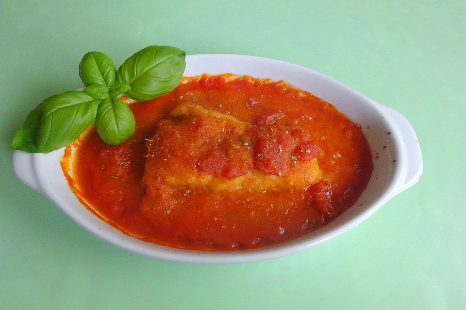 Gebackener Kabeljau in Tomatensauce