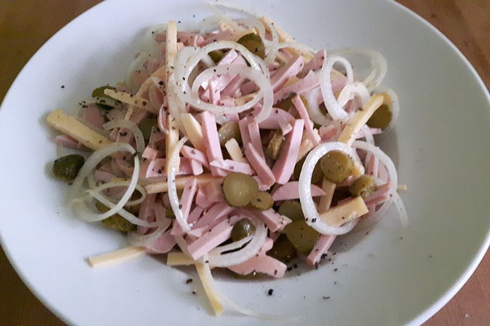 Schweizer Wurstsalat