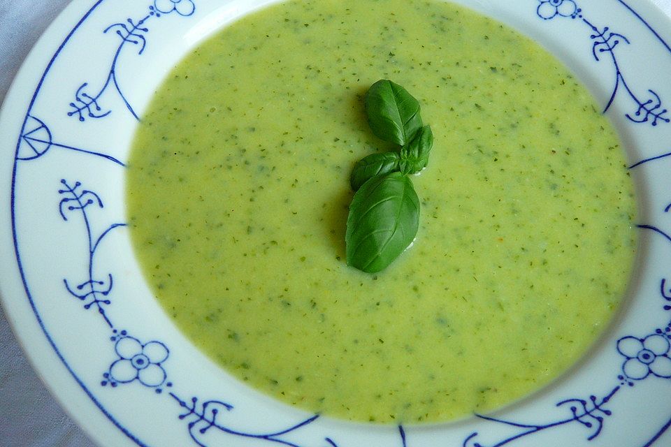 Zucchinicremesuppe