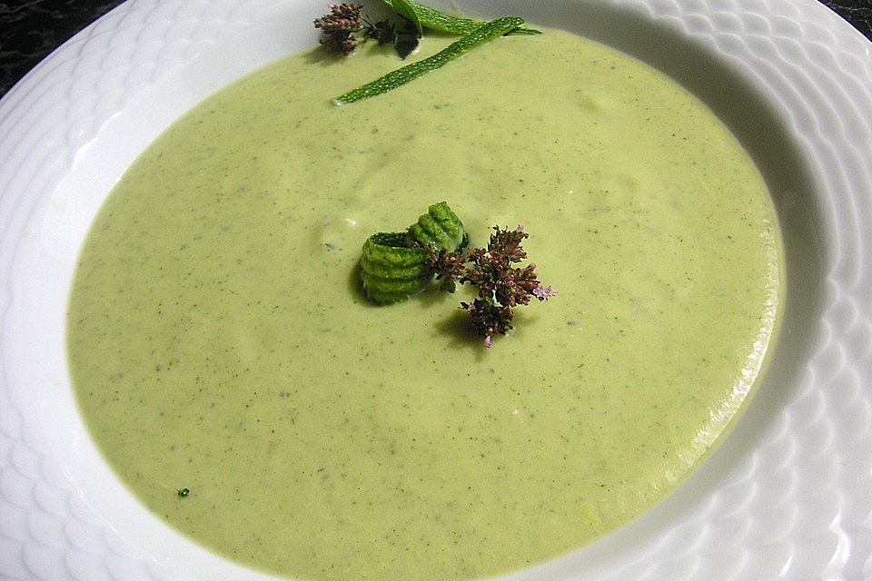 Zucchinicremesuppe