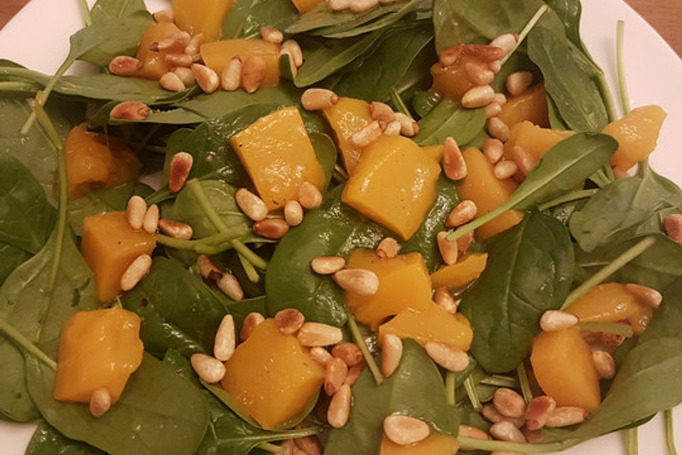 Mango-Spinat-Salat