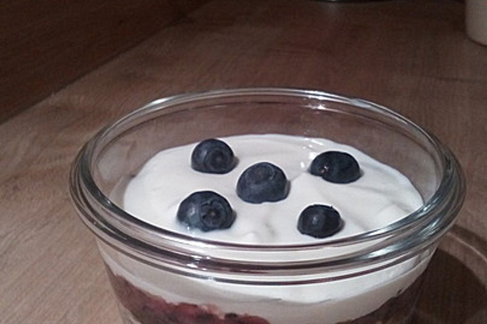 Chiapudding mit Heidelbeeren