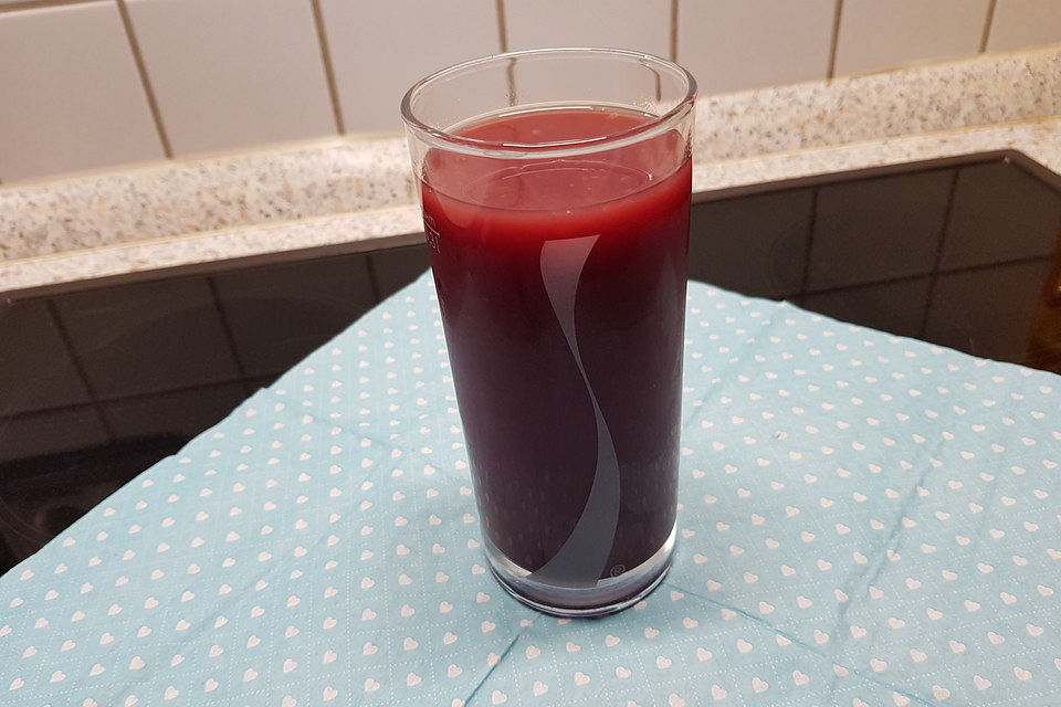 Rote Bete-Ananas-Smoothie