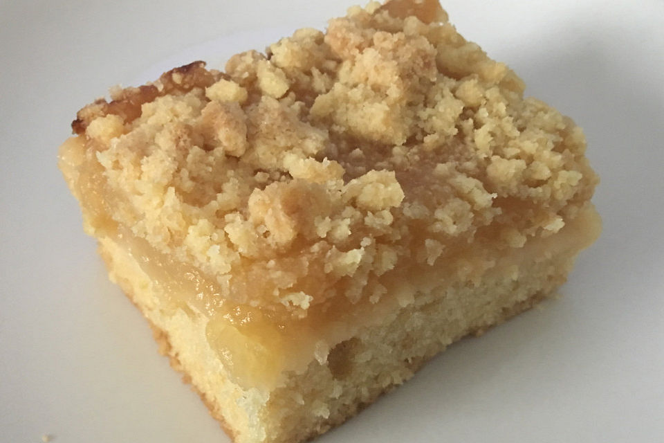 Streusel Apfel Blechkuchen