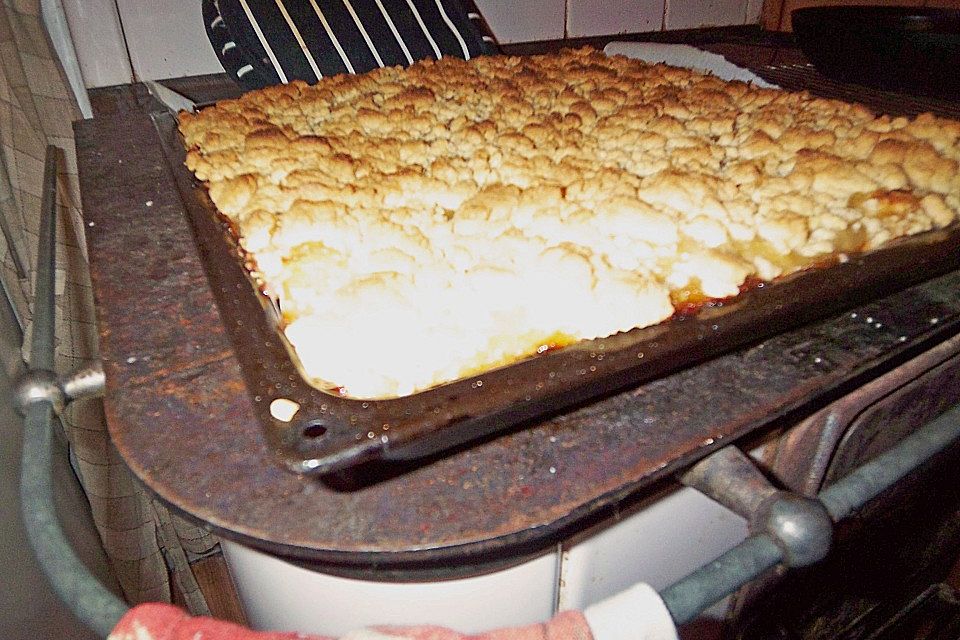 Streusel Apfel Blechkuchen