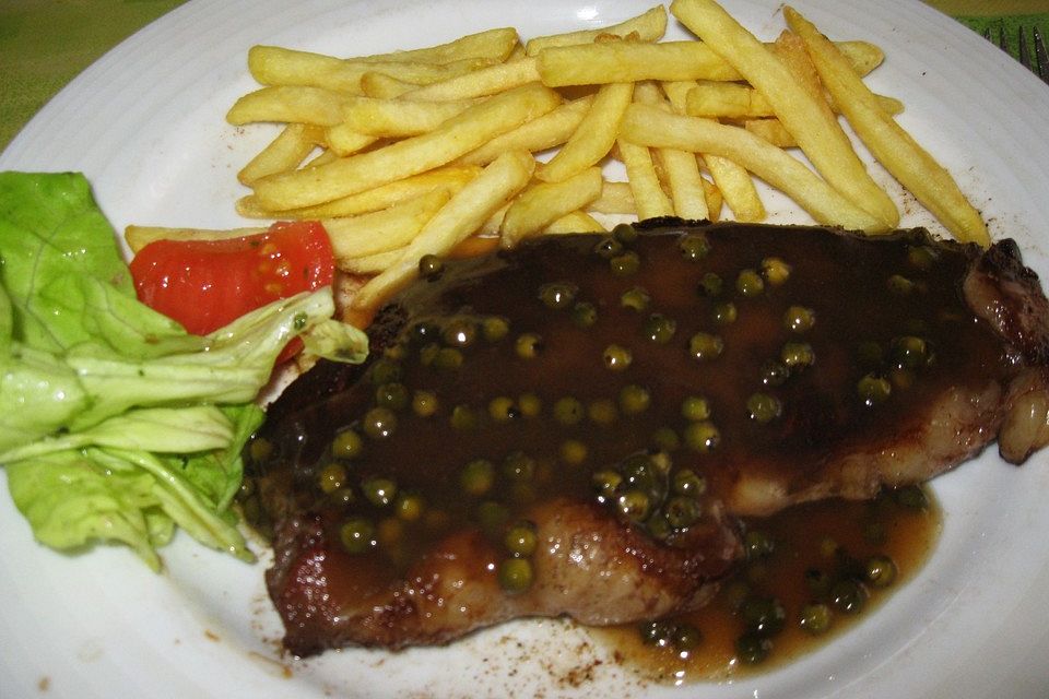 Rindersteaks in Pfefferrahmsauce