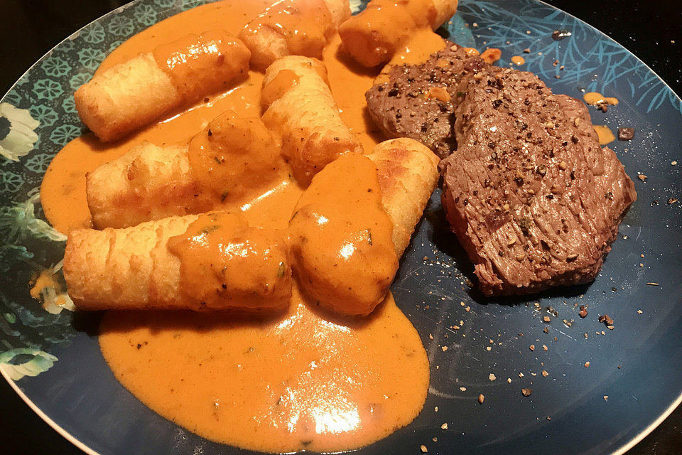 Rindersteaks in Pfefferrahmsauce