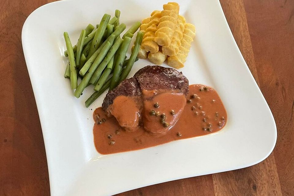 Rindersteaks in Pfefferrahmsauce